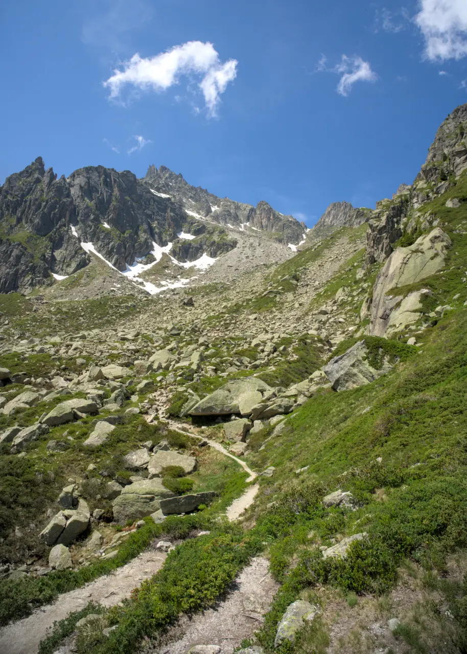 Fenêtre d'Arpette from valley floor