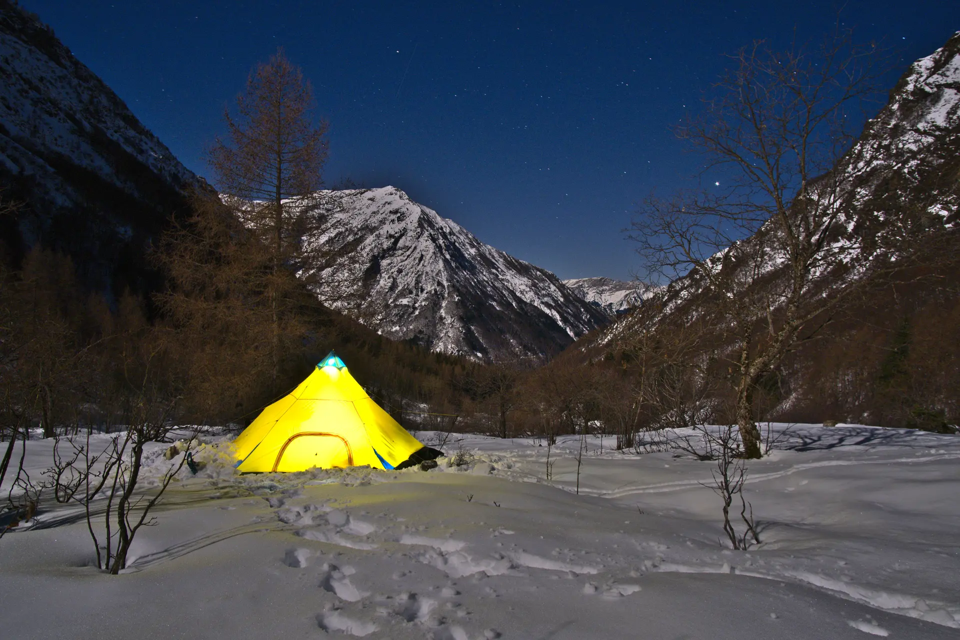Tipi mountain bivouac